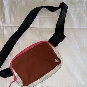 Lululemon Belt Bag *first generation*